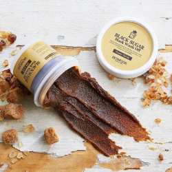Cкраб-маска на основе бразильского черного сахара Skinfood Black Sugar Wash Off Mask фото 4
