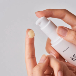 Сонцезахисна сироватка з екстрактом женьшеню Beauty of Joseon Ginseng Moist Sun Serum фото 4