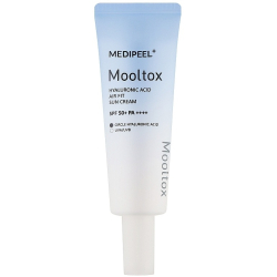 Ультразволожуючий сонцезахисний крем для обличчя Medipeel Hyaluronic Acid Mooltox Air Fit Sun Cream SPF 50+ PA++++