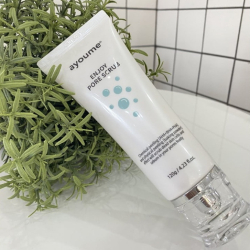 Скраб для обличчя з содою Ayoume Enjoy Pore Scrub фото 2