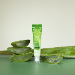Сироватка-ролер для шкіри навколо очей з екстрактом алое FarmStay Aloevera Soothing Rolling Eye Serum фото 3
