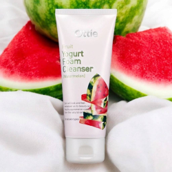 Пінка для вмивання з кавуновим йогуртом Ottie Fruits Yogurt Foam Cleanser Watermelon фото 2