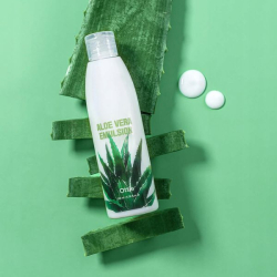 Тонер для обличчя з алое Ottie Aloe Vera Toner фото 2