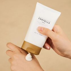 Зволожувальний крем для обличчя з центеллою SKIN1004 Madagascar Centella Cream фото 5