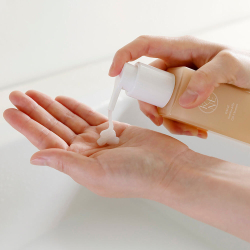 Гідрофільна олія для чутливої ​​шкіри обличчя Kaine Kombu Jelly Oil Cleanser фото 3