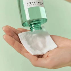 Тонер для обличчя для жирної та схильної до акне шкіри Skin1004 Madagascar Centella Tea-Trica Purifying Toner фото 3