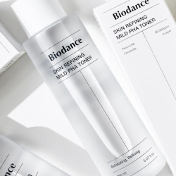 Зміцнювальний тонер з PHA-кислотою Biodance Skin Refining Mild PHA Toner фото 5