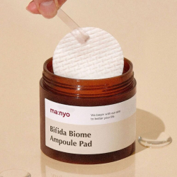 Тонер-педи для захисту та відновлення біому шкіри Ma:nyo Bifida Biome Ampoule Pad фото 3