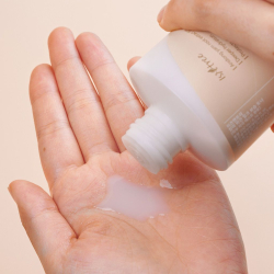 Тонер зволожувальний з коренем дикого ямсу Isntree Yam Root Vegan Milk Toner фото 3