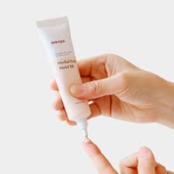 ВВ крем зволожувальний з екстрактами свіжих трав Manyo Herbal Fresh Moist BB фото 3