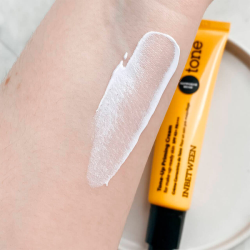 Сонцезахисний праймер для вирівнювання тону Blithe InBetween Tone-Up Priming Cream SPF43+ PA+++ фото 3