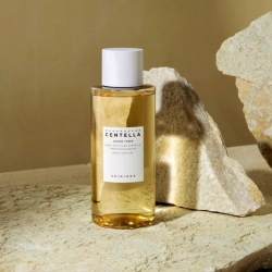 Зволожуючий тонер із центелою та гіалуроновою кислотою Skin1004 Madagascar Centella Toning Toner фото 6
