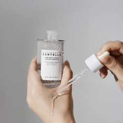 Освітлююча ампула з екстрактом центелли та ніацинамідом SKIN1004 Madagascar Centella Tone Brightening Capsule Ampoule фото 3